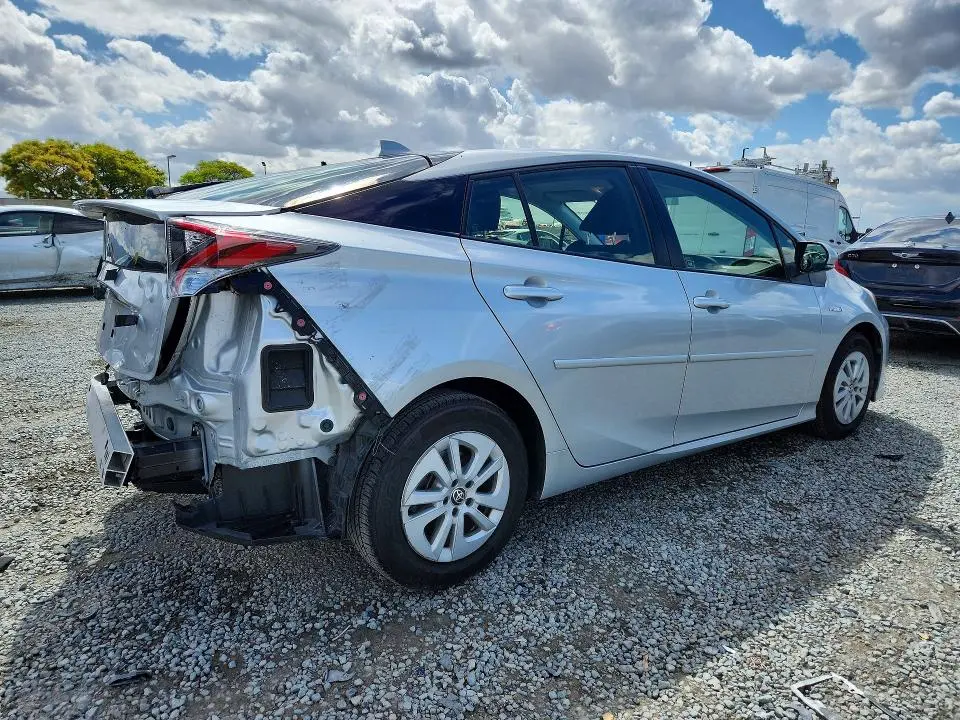 2016 TOYOTA PRIUS TWO  