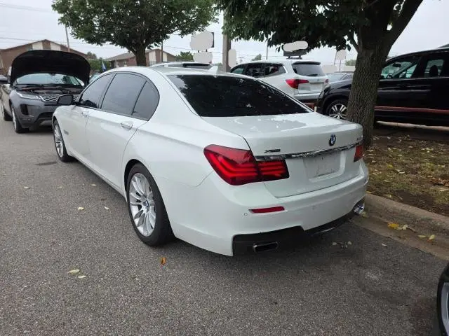 2015 BMW 750 LXI  