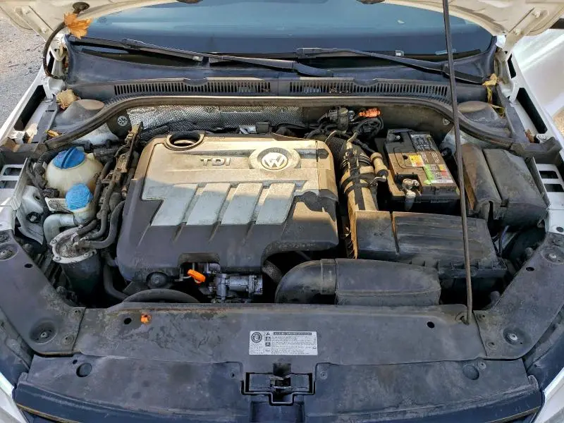 2012 VOLKSWAGEN JETTA TDI  
