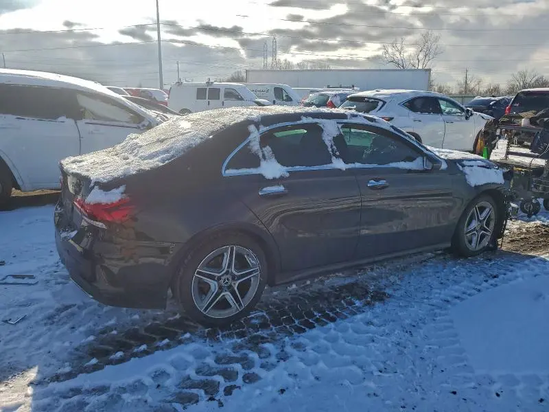 2022 MERCEDES-BENZ A 220 4MATIC  