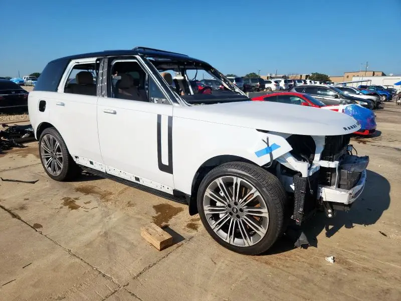 2024 LAND ROVER RANGE ROVER SE  