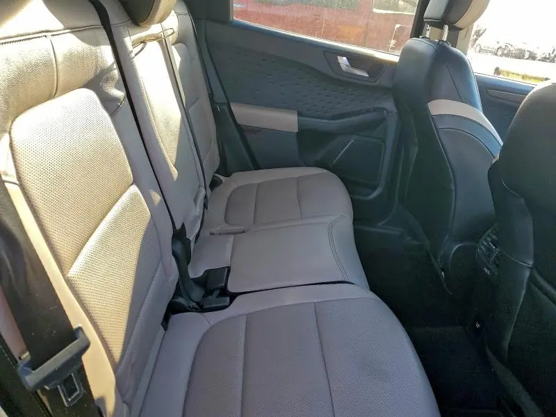 2022 MERCEDES-BENZ GLB 250 4MATIC  