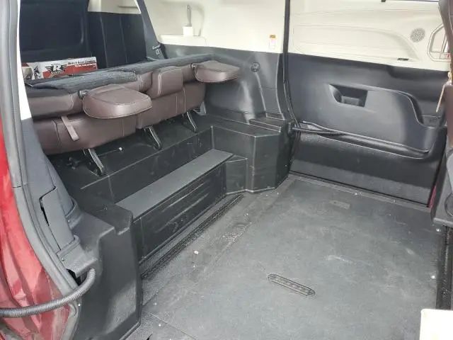2022 TOYOTA SIENNA LIMITED  