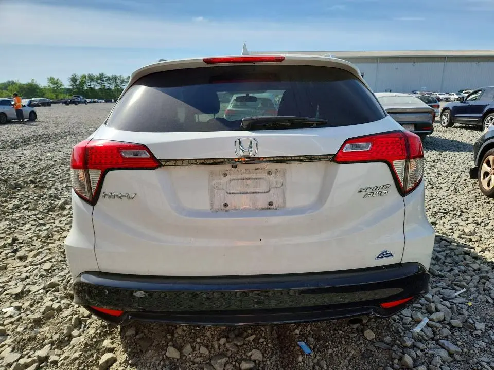 2022 HONDA HR-V SPORT  