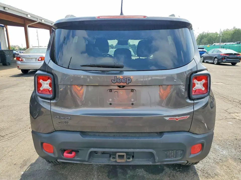 2016 JEEP RENEGADE TRAILHAWK  