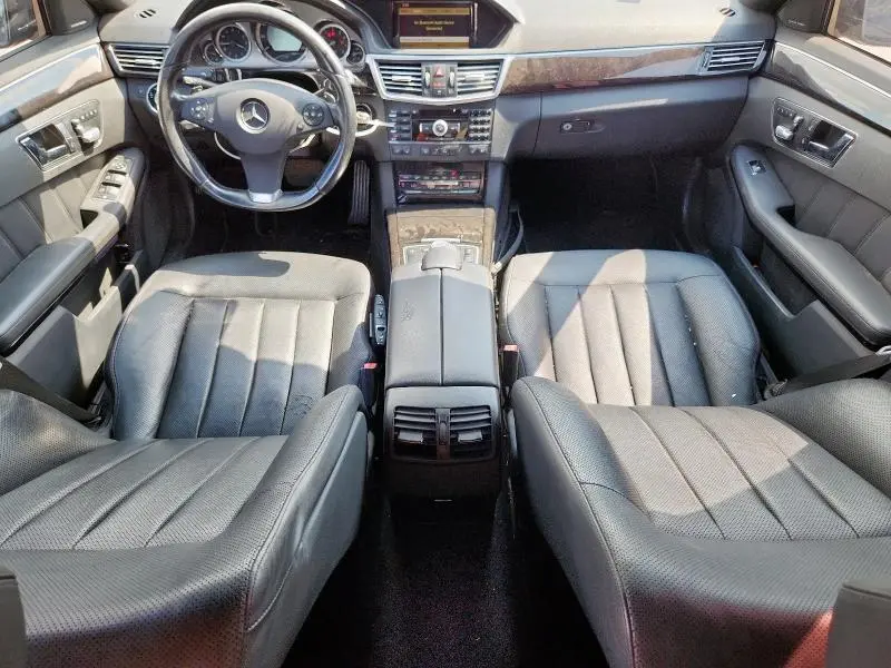 2010 MERCEDES-BENZ E 550  
