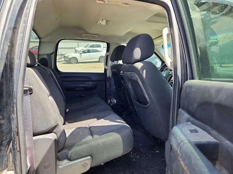 2011 CHEVROLET SILVERADO K1500 LS  