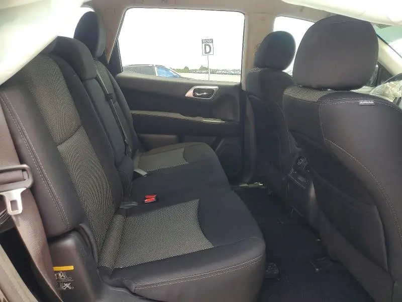 2017 NISSAN PATHFINDER S  