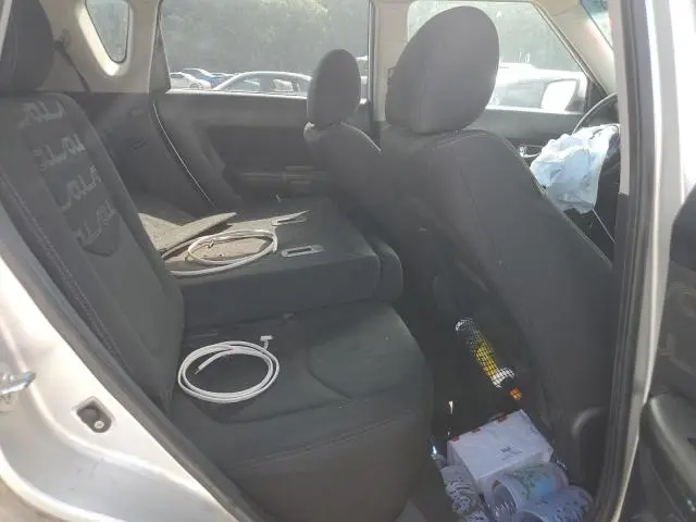 2012 KIA SOUL +  