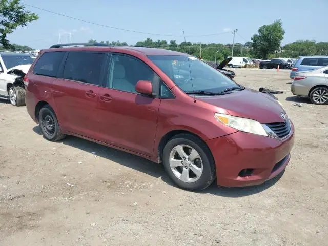2011 TOYOTA SIENNA LE  