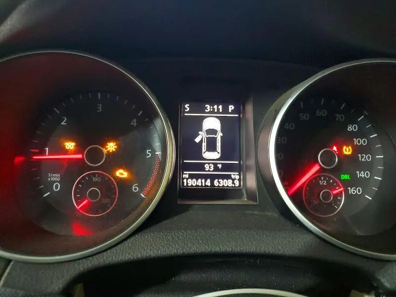 2013 VOLKSWAGEN JETTA TDI  