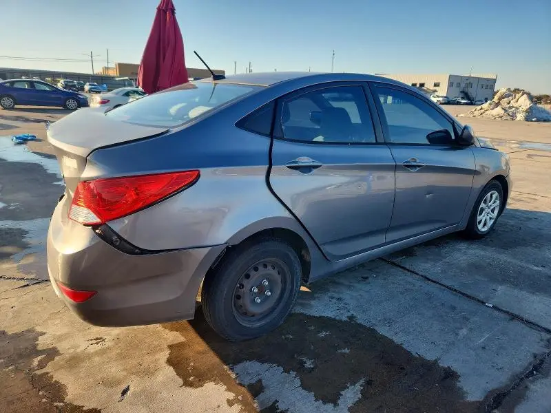 2013 HYUNDAI ACCENT GLS  