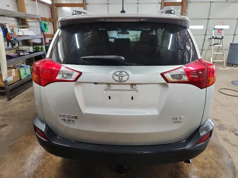 2013 TOYOTA RAV4 XLE  