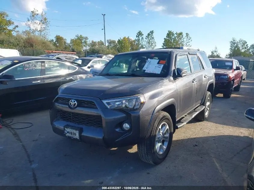 2018 TOYOTA 4RUNNER SR5
