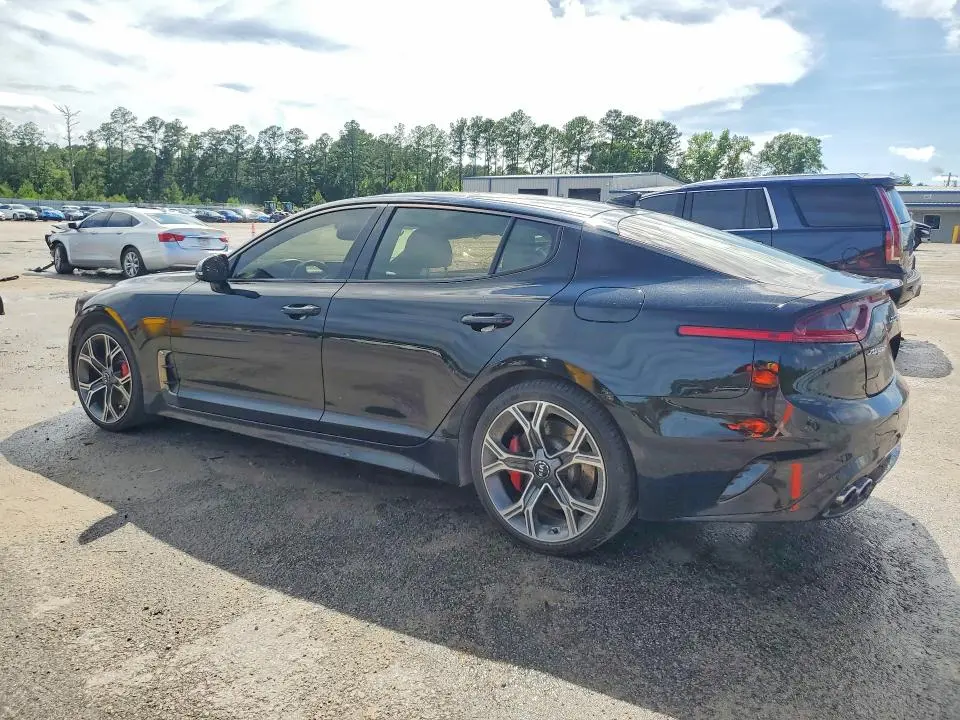 2019 KIA STINGER GT1  