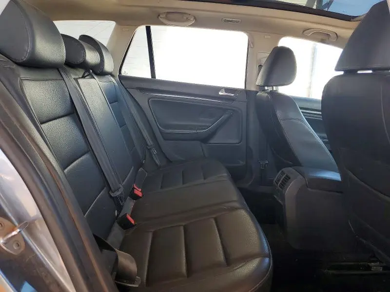 2012 VOLKSWAGEN JETTA TDI  