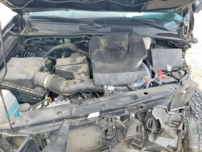 2023 TOYOTA TACOMA SR V6  