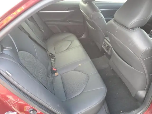 2018 TOYOTA CAMRY XSE  