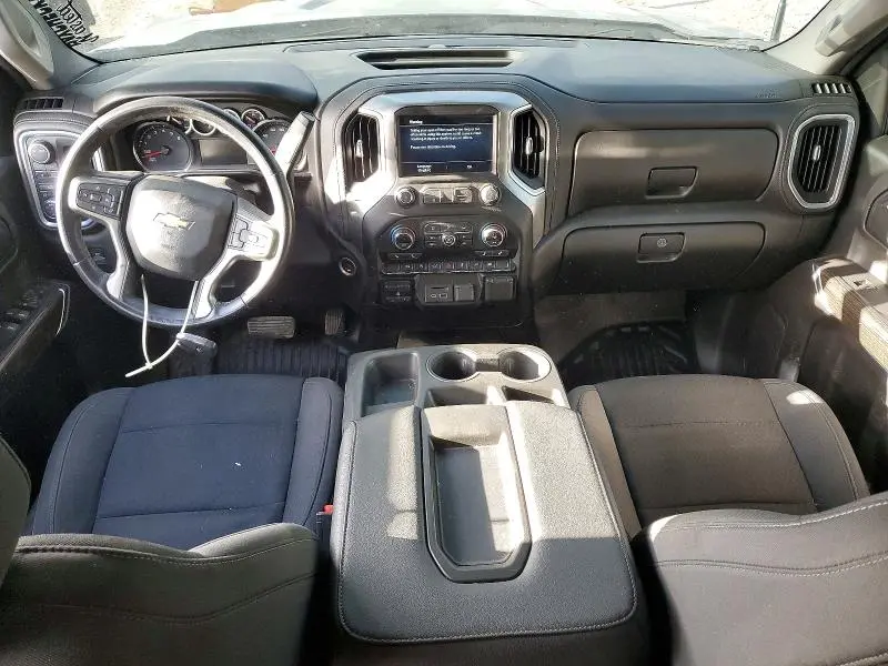 2021 CHEVROLET SILVERADO K1500 LT  