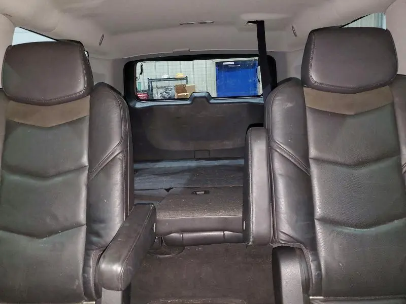2016 CADILLAC ESCALADE ESV LUXURY  
