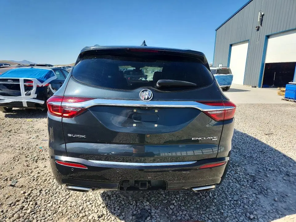 2018 BUICK ENCLAVE AVENIR  