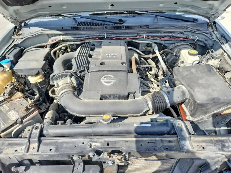 2013 NISSAN FRONTIER S  