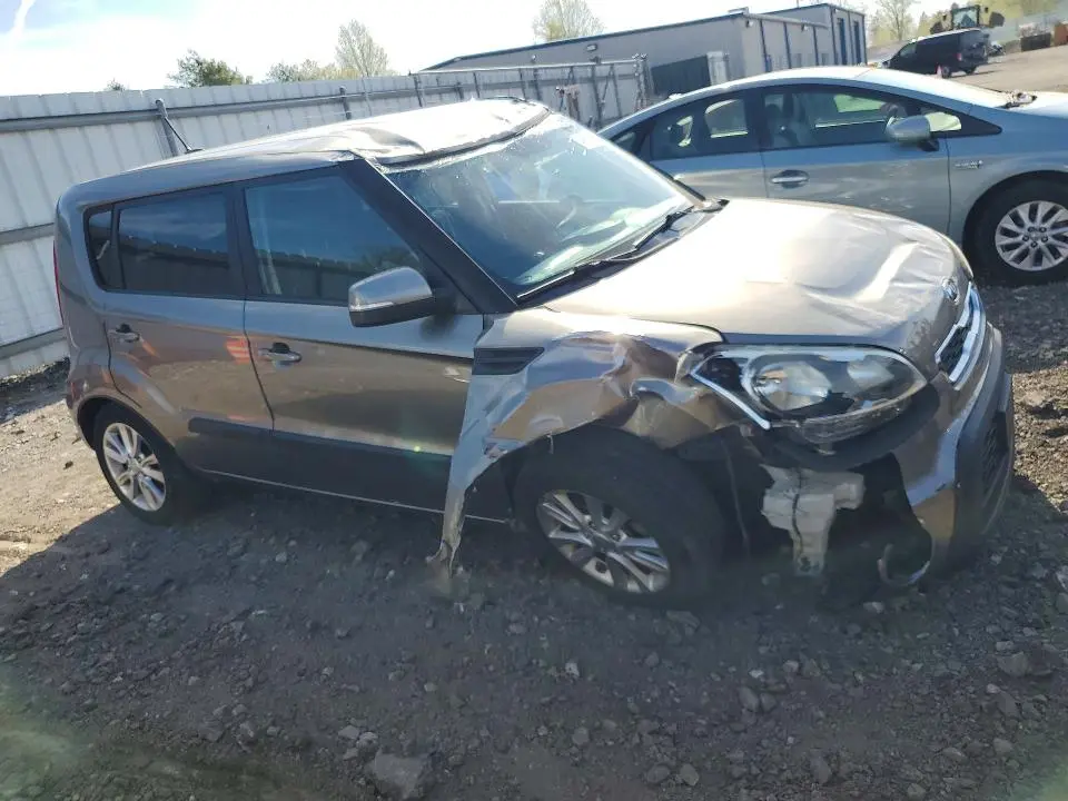 2012 KIA SOUL +  