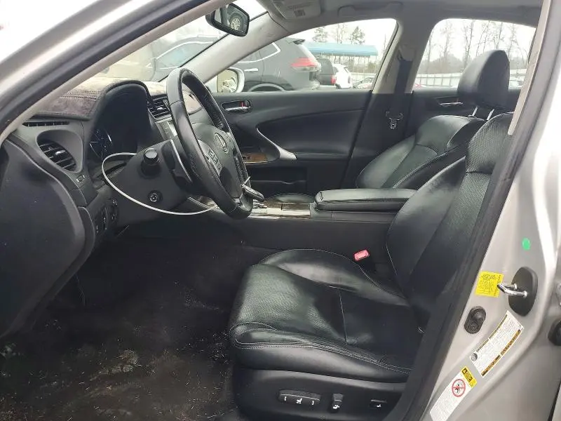 2013 LEXUS IS 250  