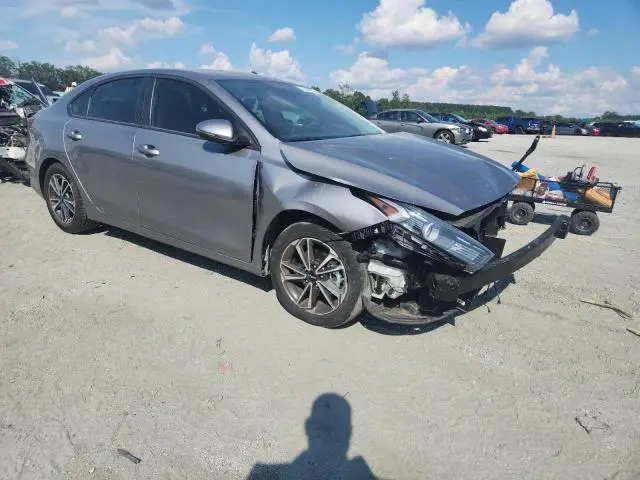 2022 KIA FORTE FE  