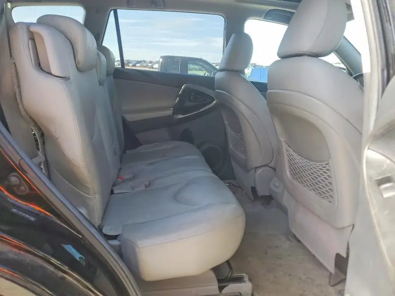 2011 TOYOTA RAV4 LIMITED  