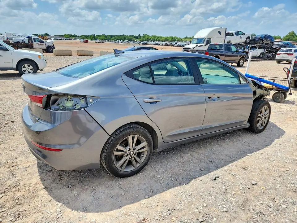 2018 HYUNDAI ELANTRA SEL  