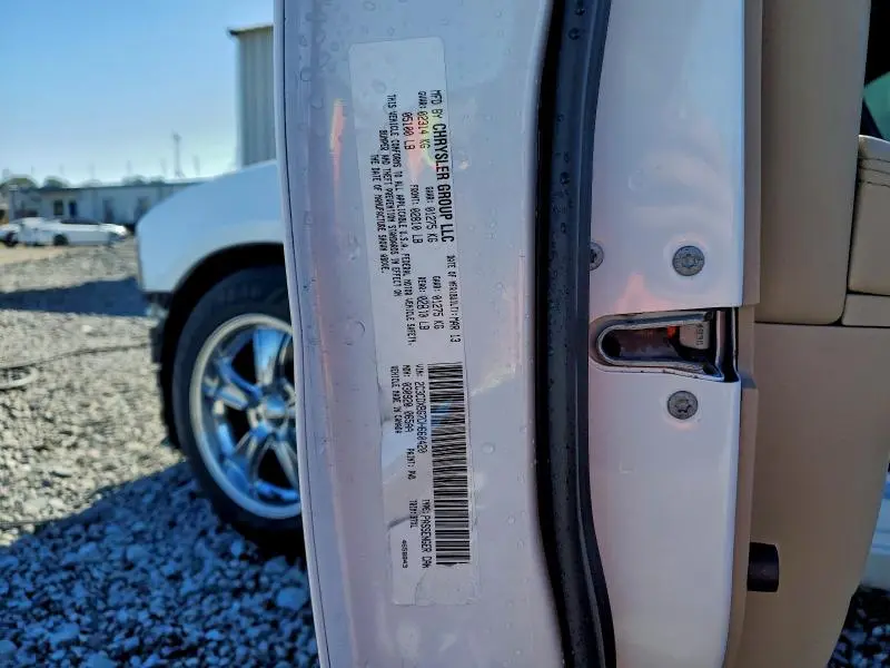 2013 DODGE CHARGER SE  