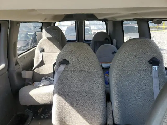 2015 CHEVROLET EXPRESS G2500 LT  