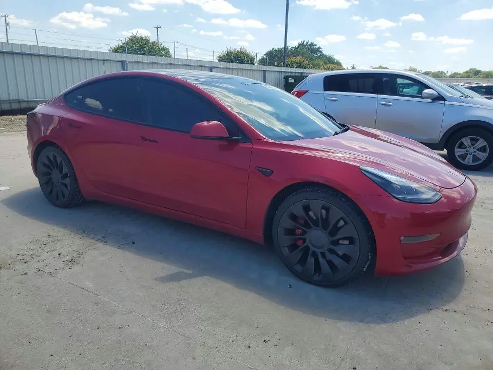 2022 TESLA MODEL 3   