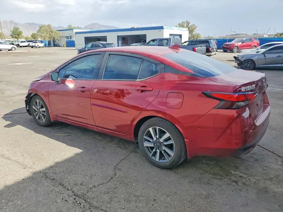 2025 NISSAN VERSA SV  
