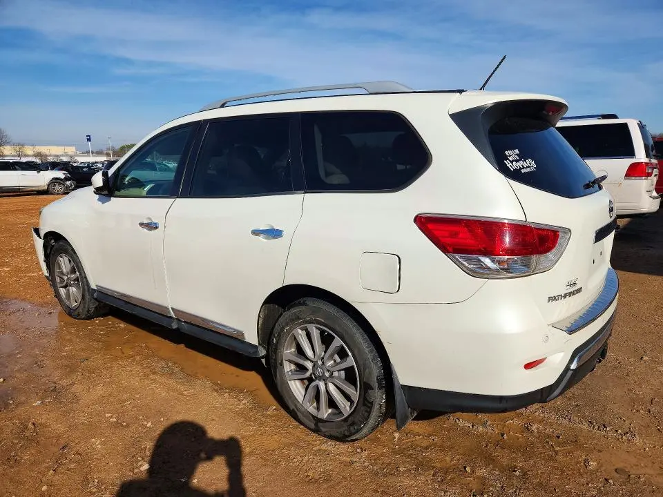 2016 NISSAN PATHFINDER S  