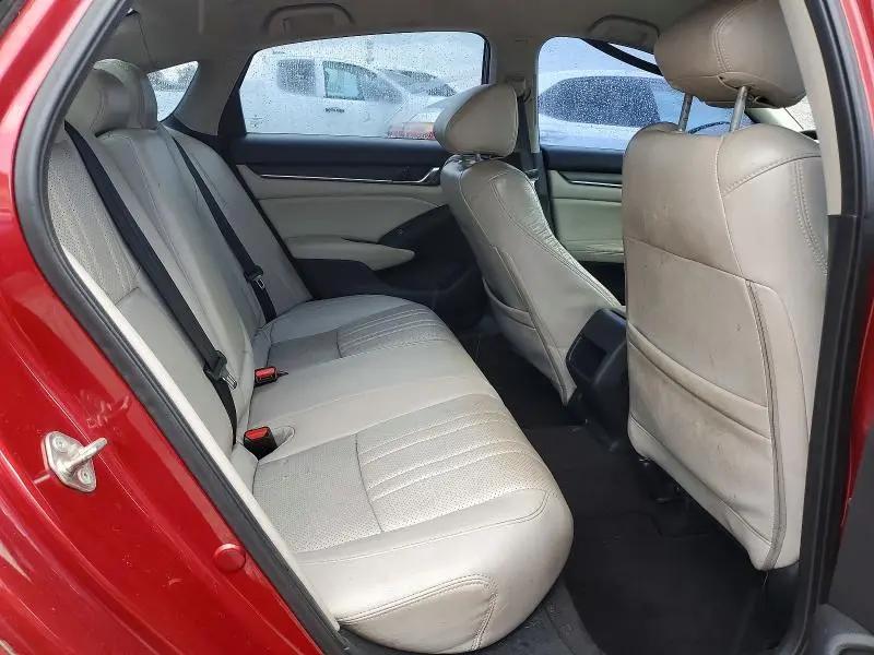2018 HONDA ACCORD LX  