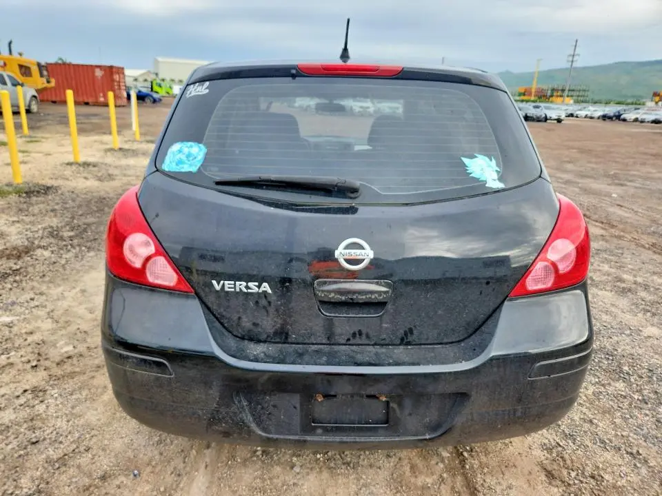 2012 NISSAN VERSA 1.8 S  