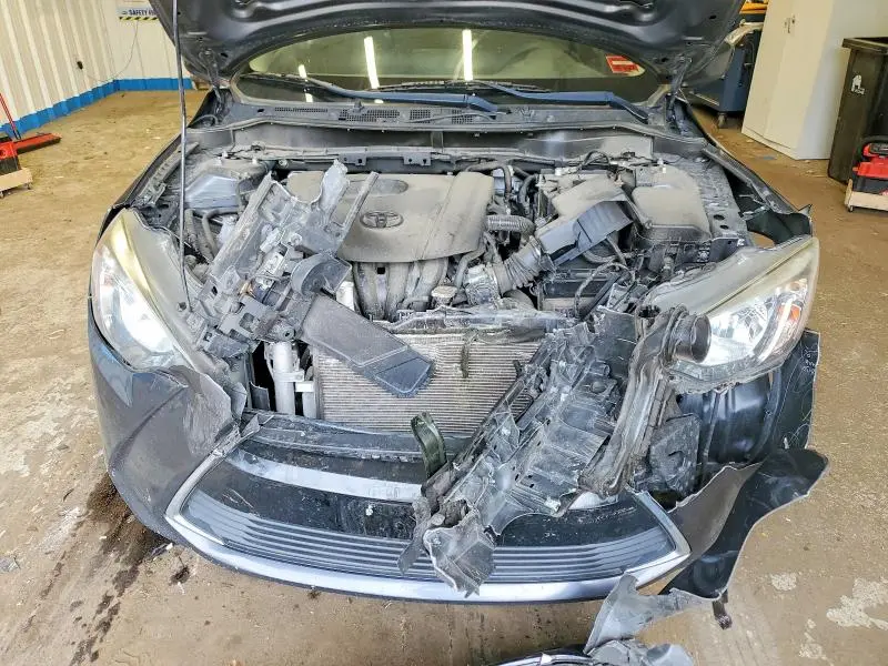 2018 TOYOTA YARIS IA BASE  