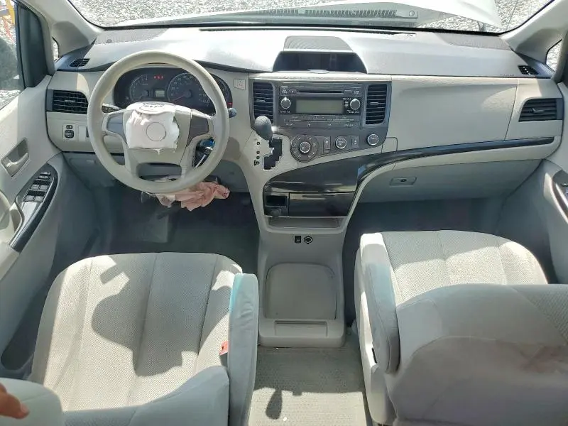 2012 TOYOTA SIENNA BASE 7-PASSENGER  