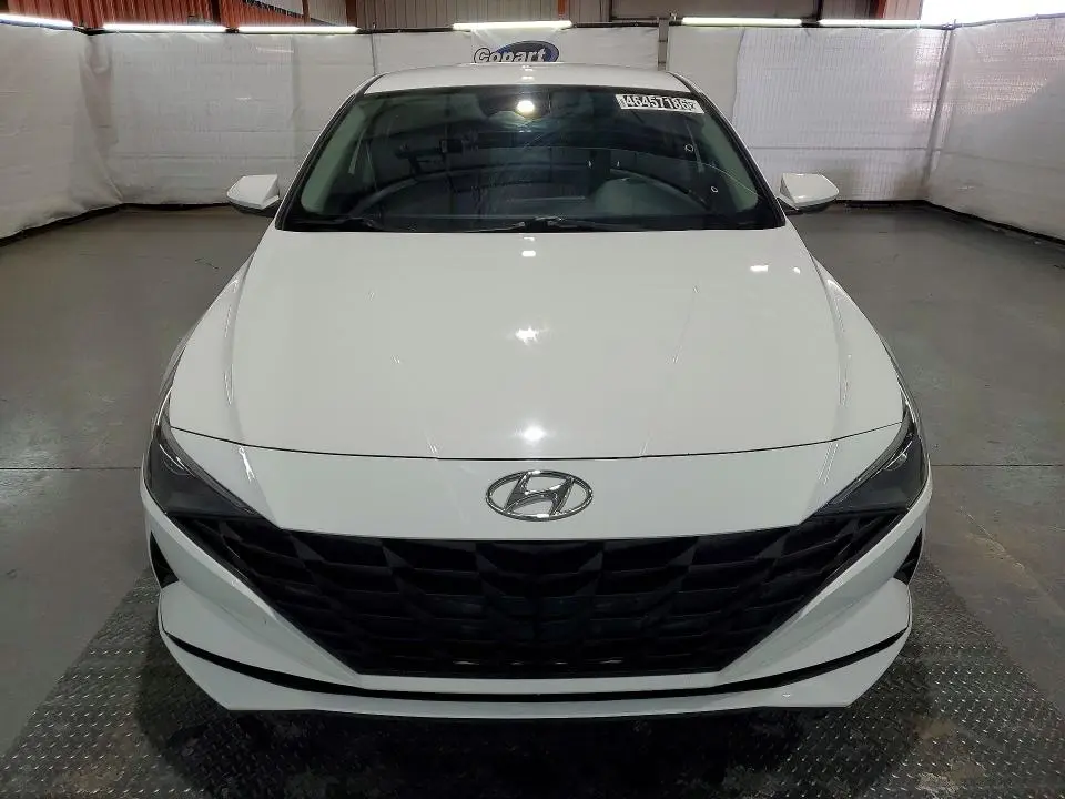 2021 HYUNDAI ELANTRA   