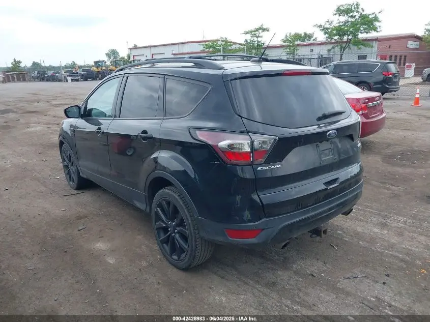 2017 FORD ESCAPE SE