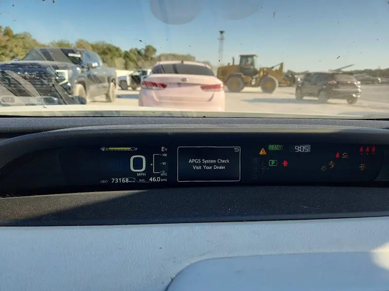 2019 TOYOTA PRIUS LE  