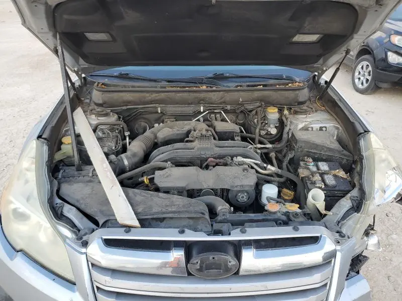 2013 SUBARU OUTBACK 2.5I PREMIUM  