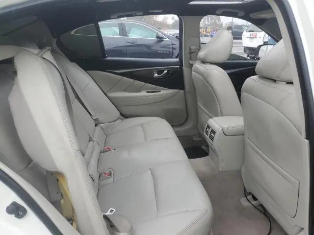2017 INFINITI Q50 PREMIUM