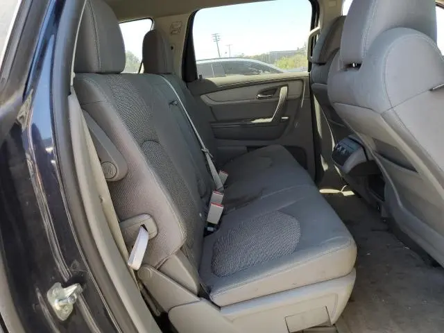 2016 CHEVROLET TRAVERSE LS  