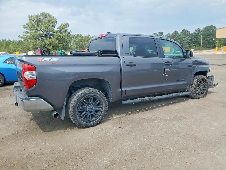 2021 TOYOTA TUNDRA CREWMAX SR5  