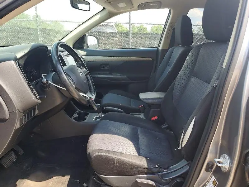 2014 MITSUBISHI OUTLANDER SE  