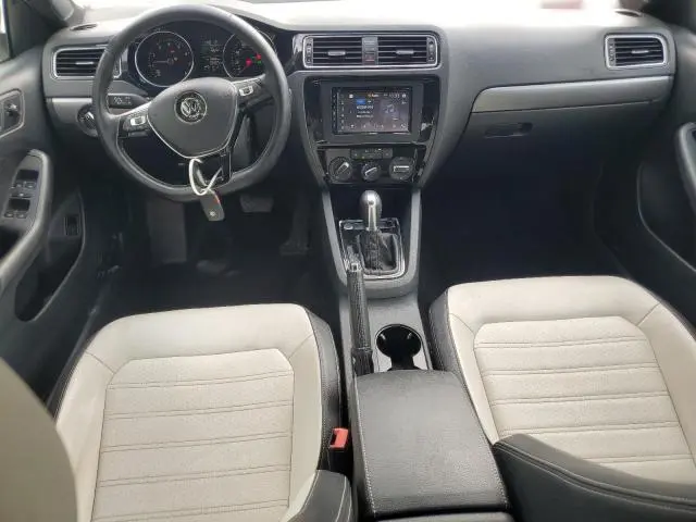 2016 VOLKSWAGEN JETTA SPORT  