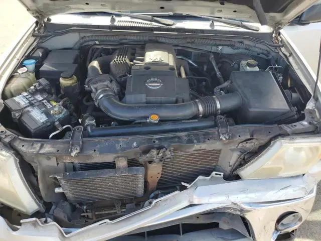 2010 NISSAN FRONTIER CREW CAB SE  